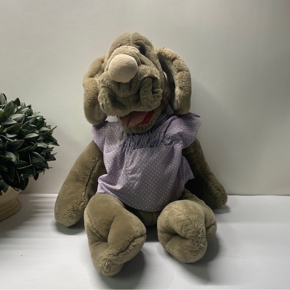 Vintage Wrinkles The Dog Plush Hand Puppet Heritage Ganz Bros 1981 Purple Dress